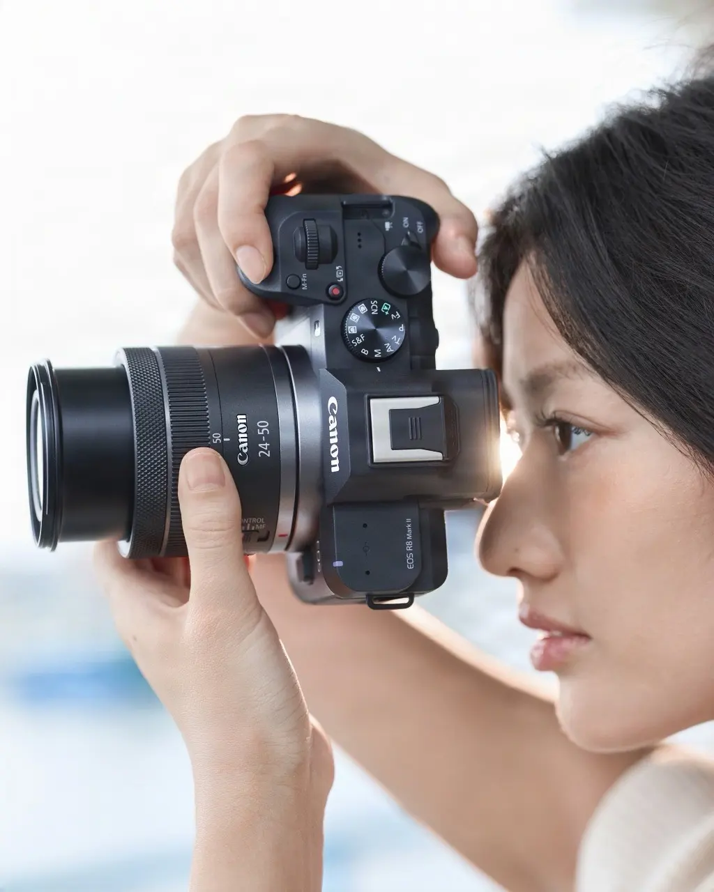 Canon เปิดตัว EOS R8 Mark II กล้องฟูลเฟรม 24.2MP เพิ่ม IBIS สูงสุด 7.5 สต็อป ถ่ายรัว 40fps พร้อมวิดีโอ 4K 60p จาก 6K Oversampling