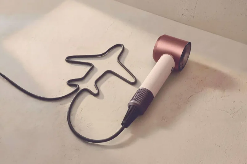 รวม 5 ไอเทมดูแลทั้งตัวเองและบ้าน จาก Dyson