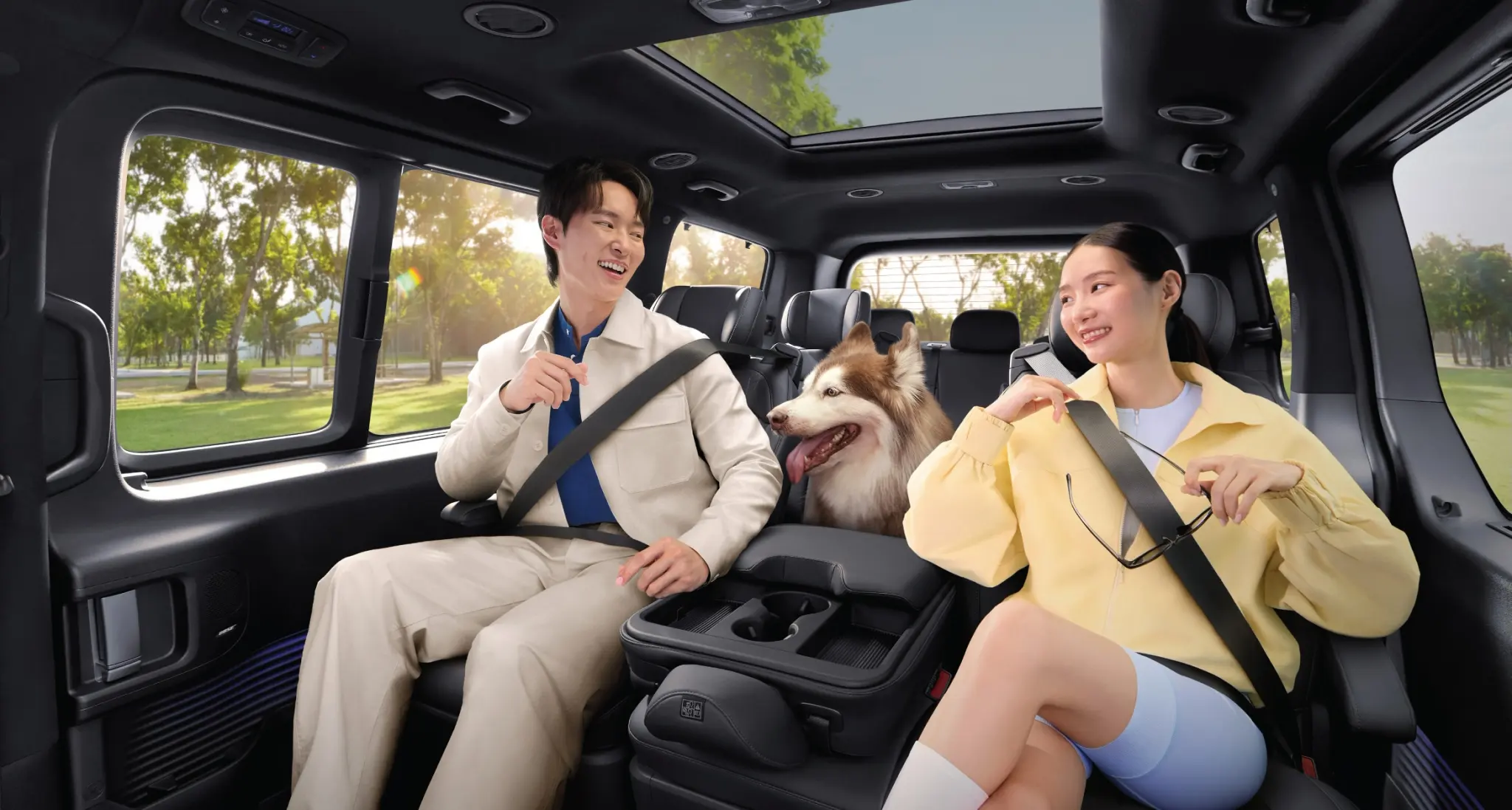 Hyundai STARIA Hybrid ชู MPV ไฮบริด 11 ที่นั่งสำหรับครอบครัวหลายเจเนอเรชัน ขุมพลัง 242 แรงม้า ประหยัด 17.2 กม./ลิตร ราคาเริ่ม 2,099,000 บาท