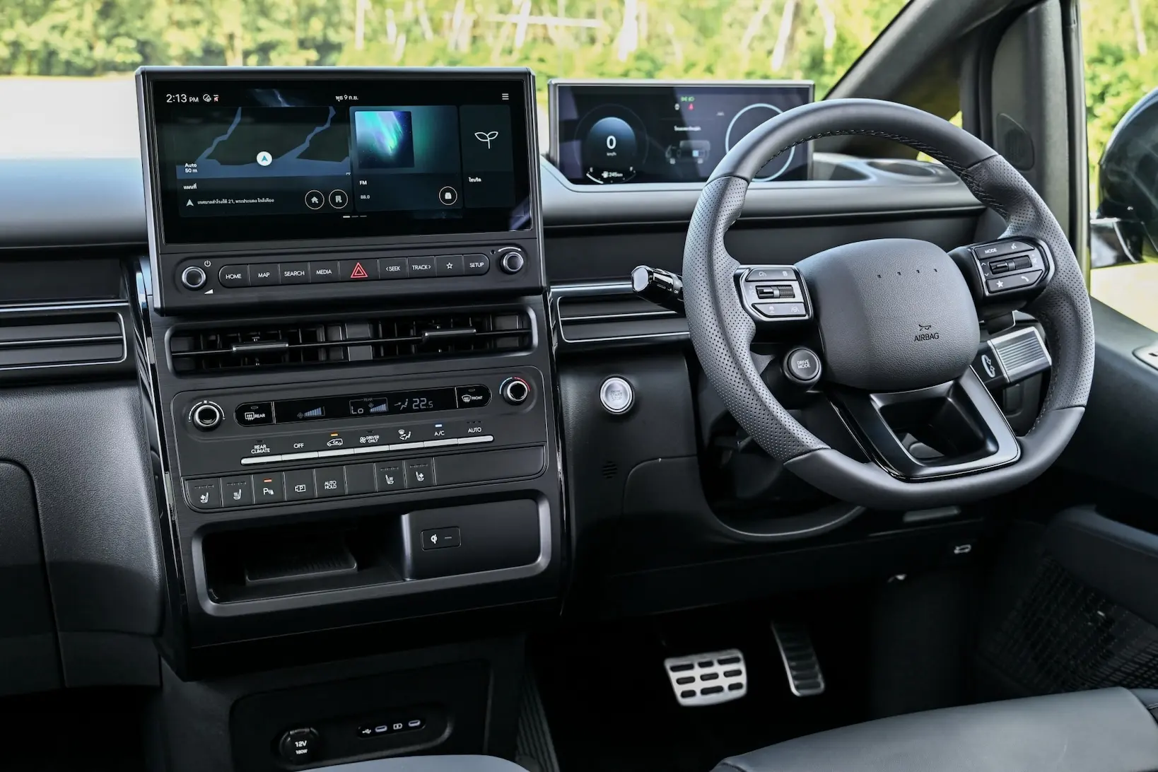 Hyundai STARIA Hybrid ชู MPV ไฮบริด 11 ที่นั่งสำหรับครอบครัวหลายเจเนอเรชัน ขุมพลัง 242 แรงม้า ประหยัด 17.2 กม./ลิตร ราคาเริ่ม 2,099,000 บาท
