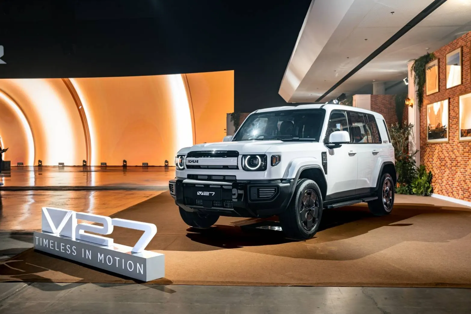 iCAUR เปิดตัว V27 REEV ในไทย รถ Premium Classic Boxy SUV ขับไฟฟ้าสูงสุด 165 กม. ระยะทางรวม 1,000 กม. ราคาโปรโมชั่นเริ่ม 999,900 บาท