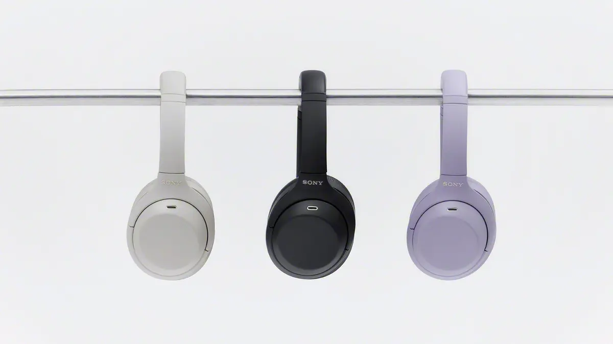 Sony WH-1000XM4C เปิดตัวไทย ราคา 10,990 บาท รองรับ LDAC ตัดเสียงรบกวน แบตเตอรี่สูงสุด 27 ชั่วโมง มี 3 สี พร้อมสิทธิ์ประกัน 15 เดือนเมื่อลงทะเบียน