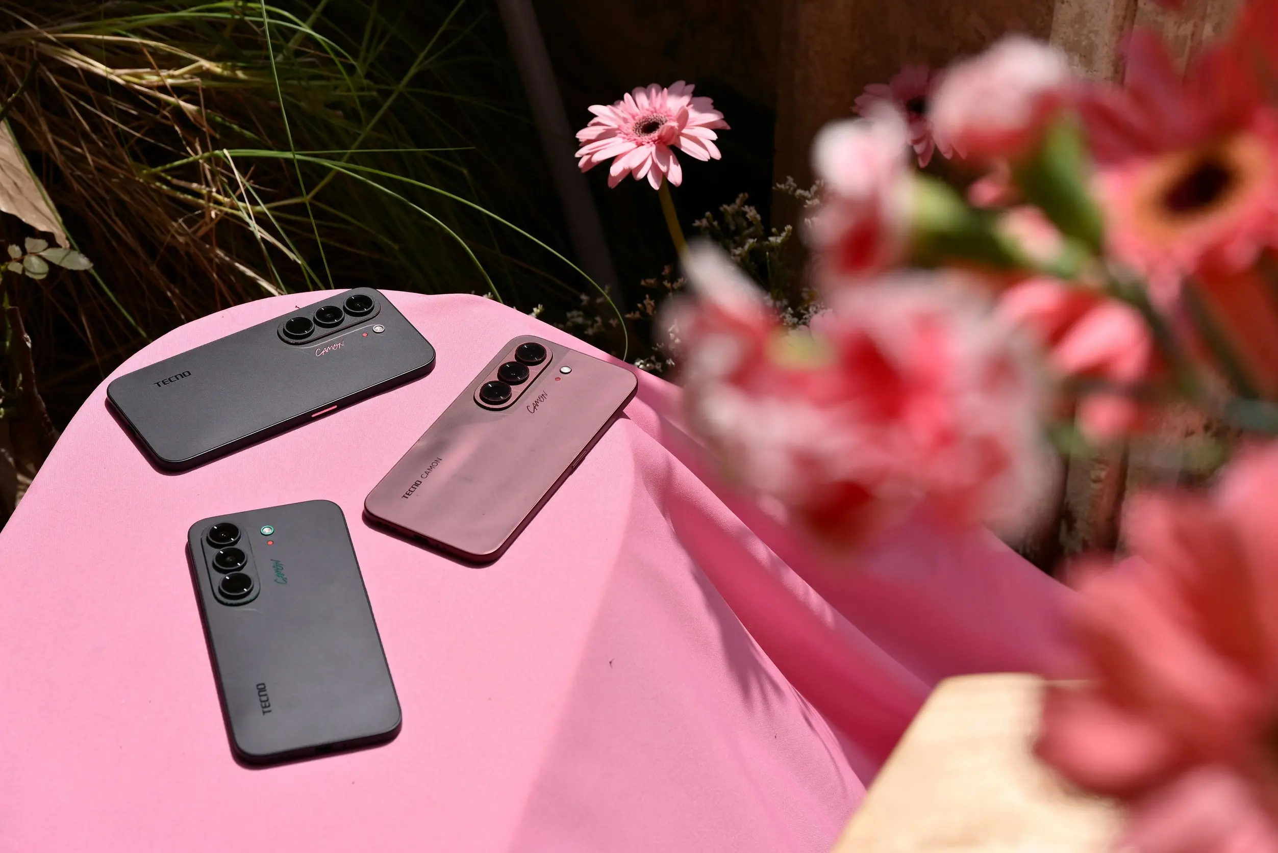 TECNO CAMON Slim 5G บาง 6.39 มม. กล้อง Sony 50MP พร้อม FlashSnap เปิดพรีออเดอร์ 30 ต.ค.–5 พ.ย. 2569 แถม MagBadge มูลค่า 2,399 บาท